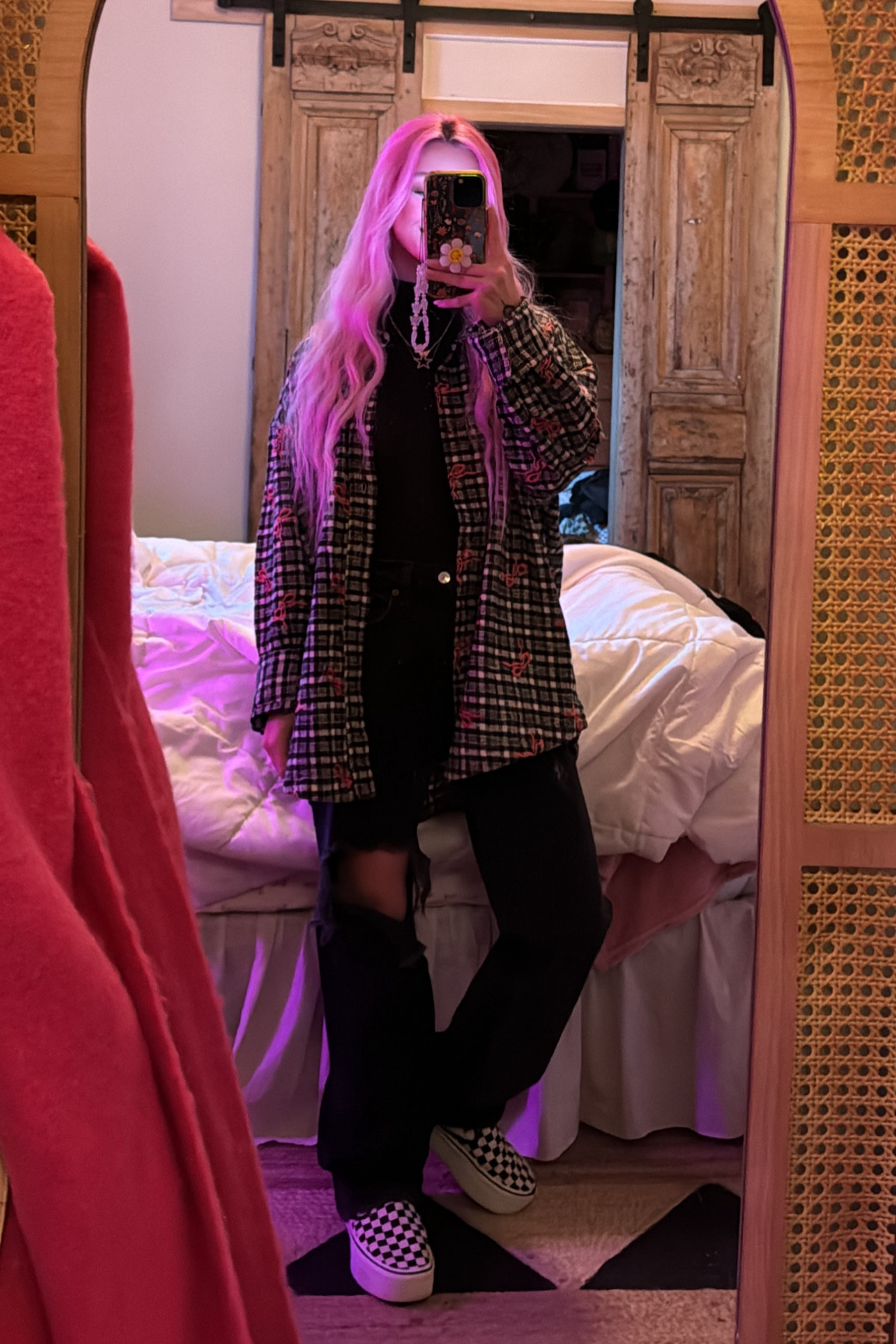 🎀 jacket - perfect fall layering 
Ordered my normal size, small in the jacket. Oversized fit.  
Old Abercrombie jeans linking similar  :)