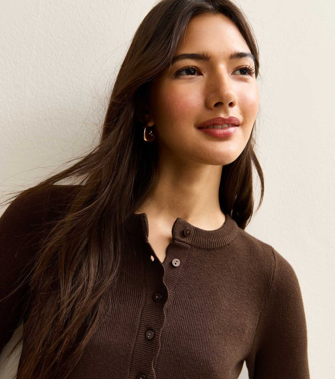 Brown Scalloped Trim Compact Knit Cardigan | New Look | New Look (UK)