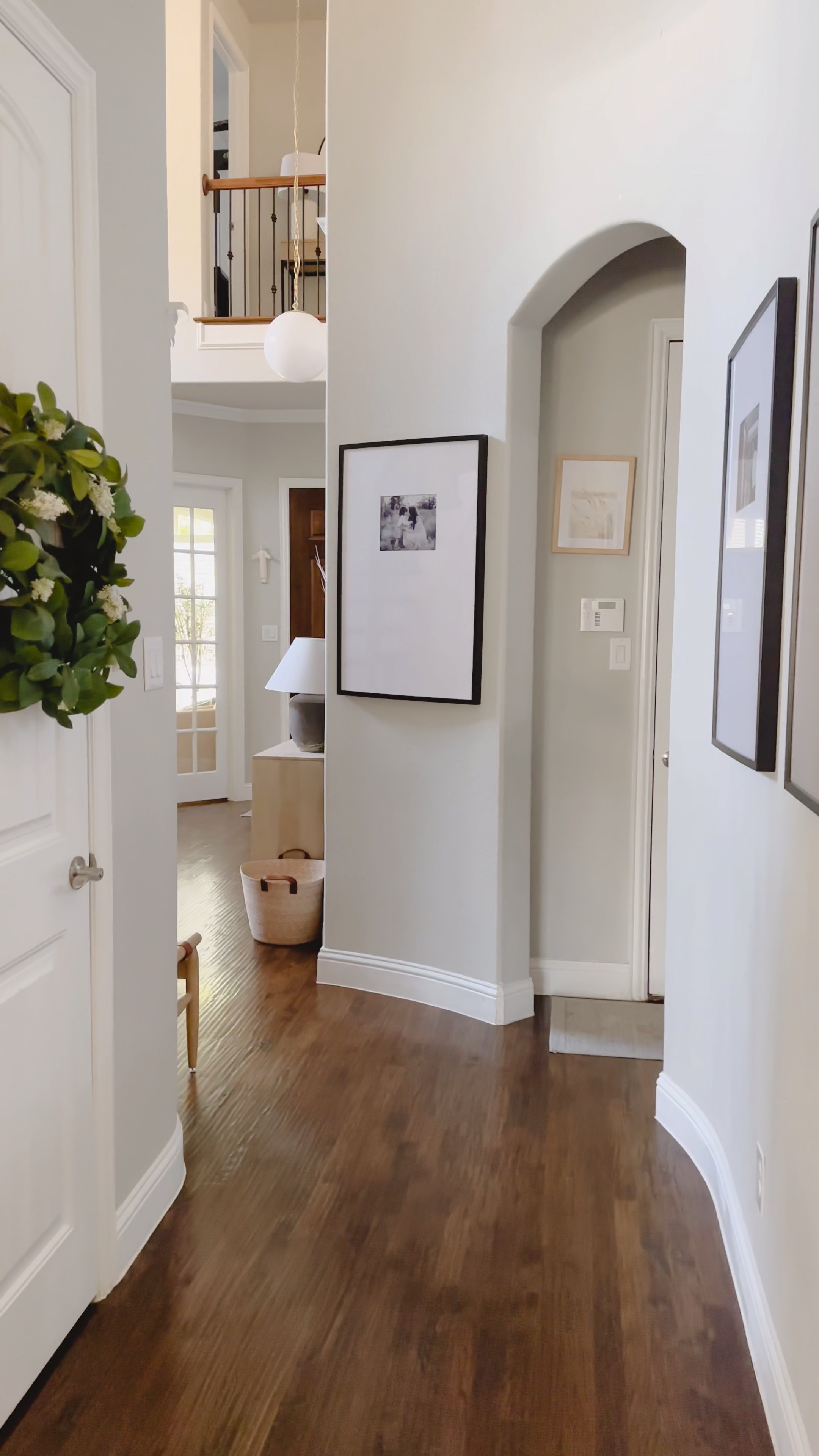 Dining room decor and furniture 

#LTKhome #LTKSeasonal #LTKstyletip