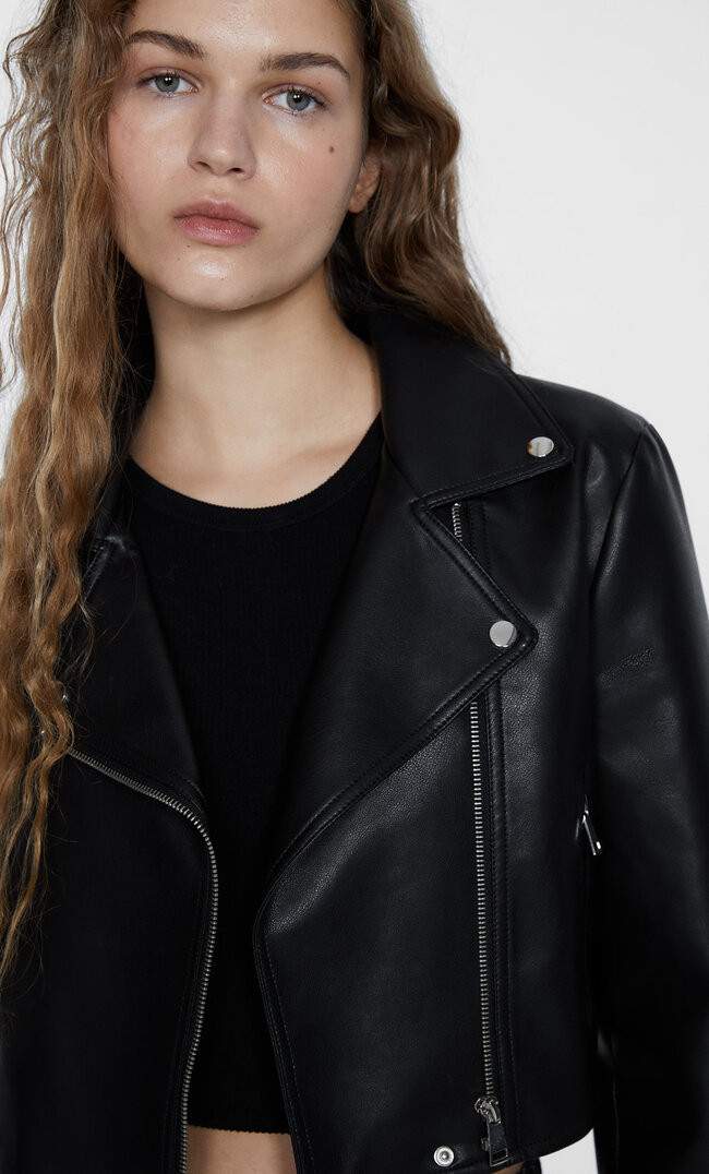 Cropped kunstleren bikerjack | Stradivarius (NL)