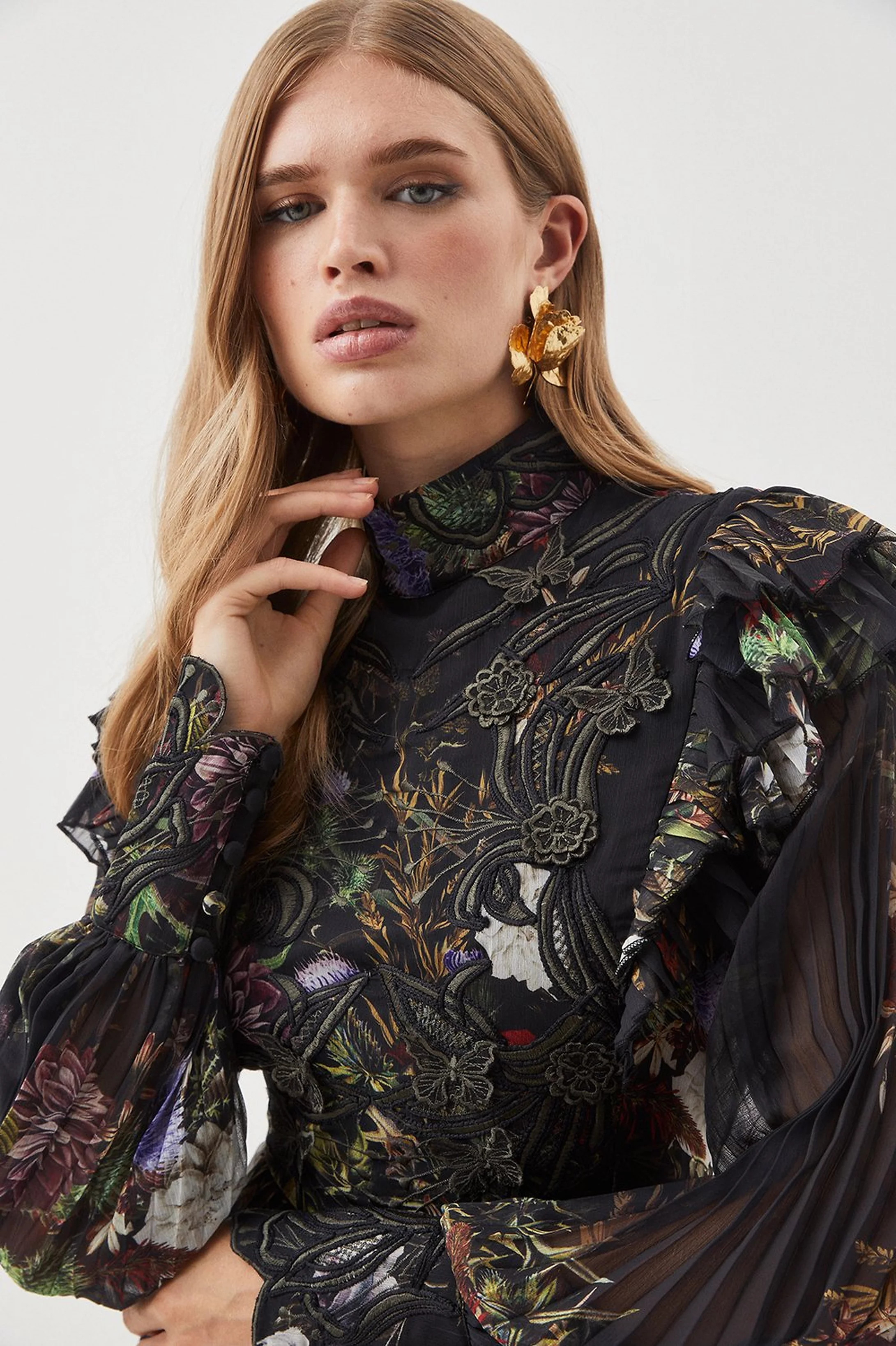 Petite Floral Applique Lace Pleated Woven Midi Dress | Karen Millen UK + IE + DE + NL