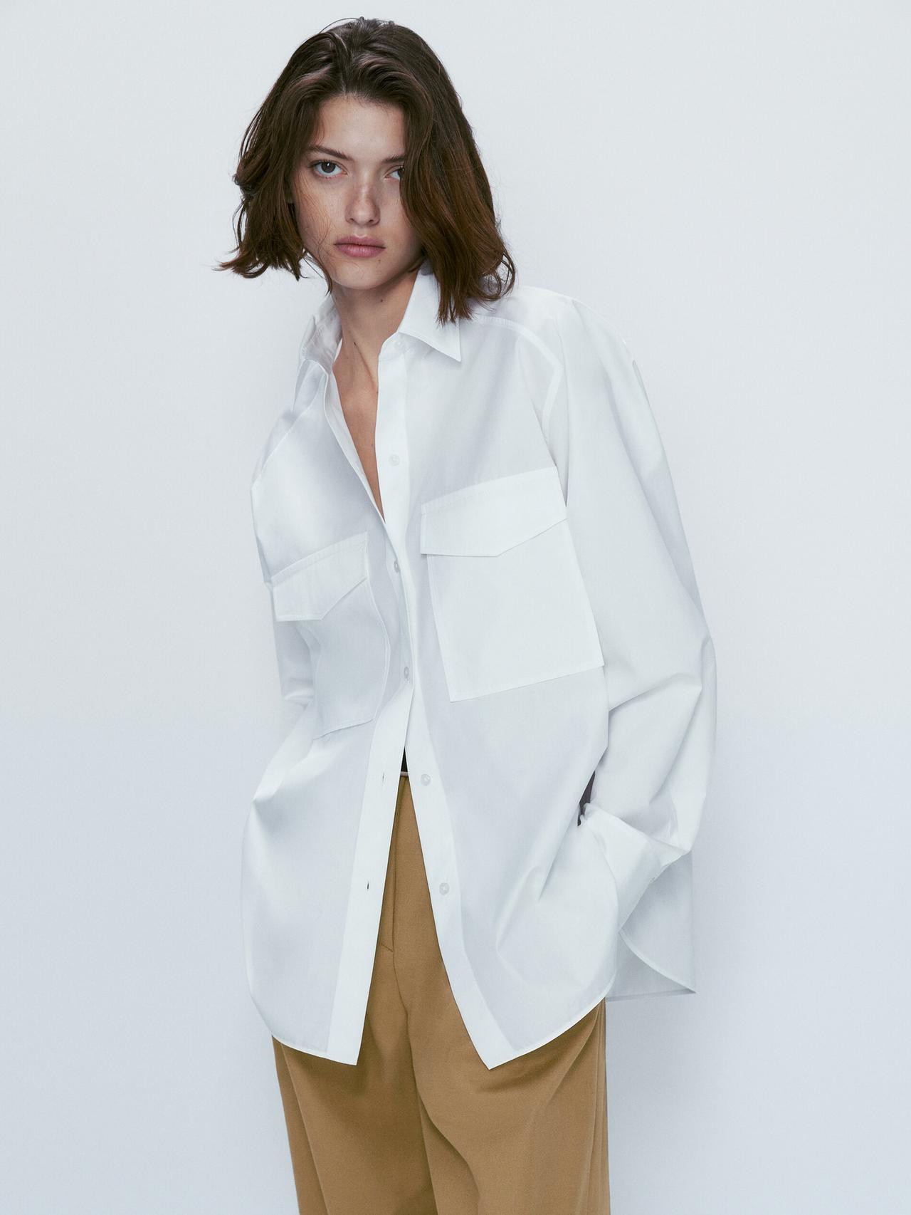 Hemd aus Baumwollpopelin mit Taschen | Massimo Dutti DE