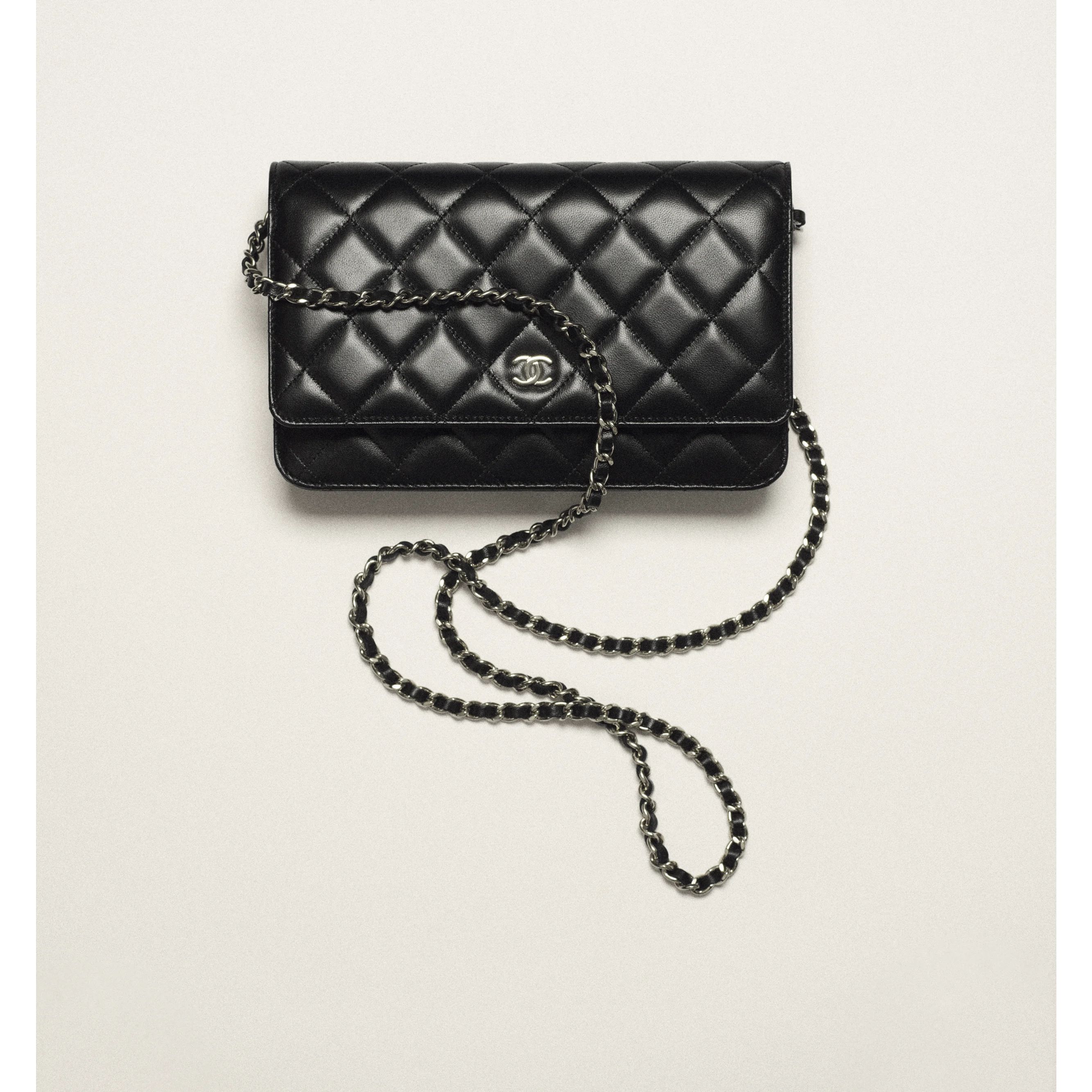 Classic Wallet on Chain | Chanel, Inc. (US)