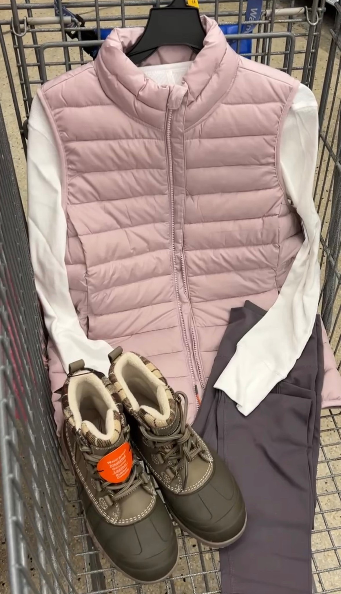Walmart winter outfit idea with this puffer vest and leggings. The leggings aren’t warm but you’ll be ok running errands. #walmartfashion 

#LTKFindsUnder50 #LTKFindsUnder100