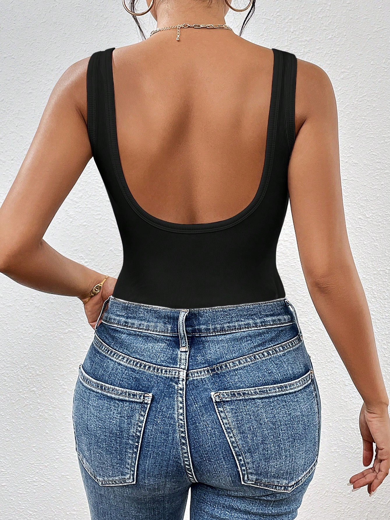 SHEIN Essnce Solid Backless Bodysuit | SHEIN