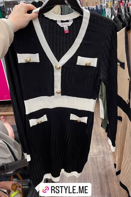 Sophia Richie grange vibes at walmart 

Old money black contrast dress 

#LTKSeasonal #LTKworkwear #LTKfindsunder50
