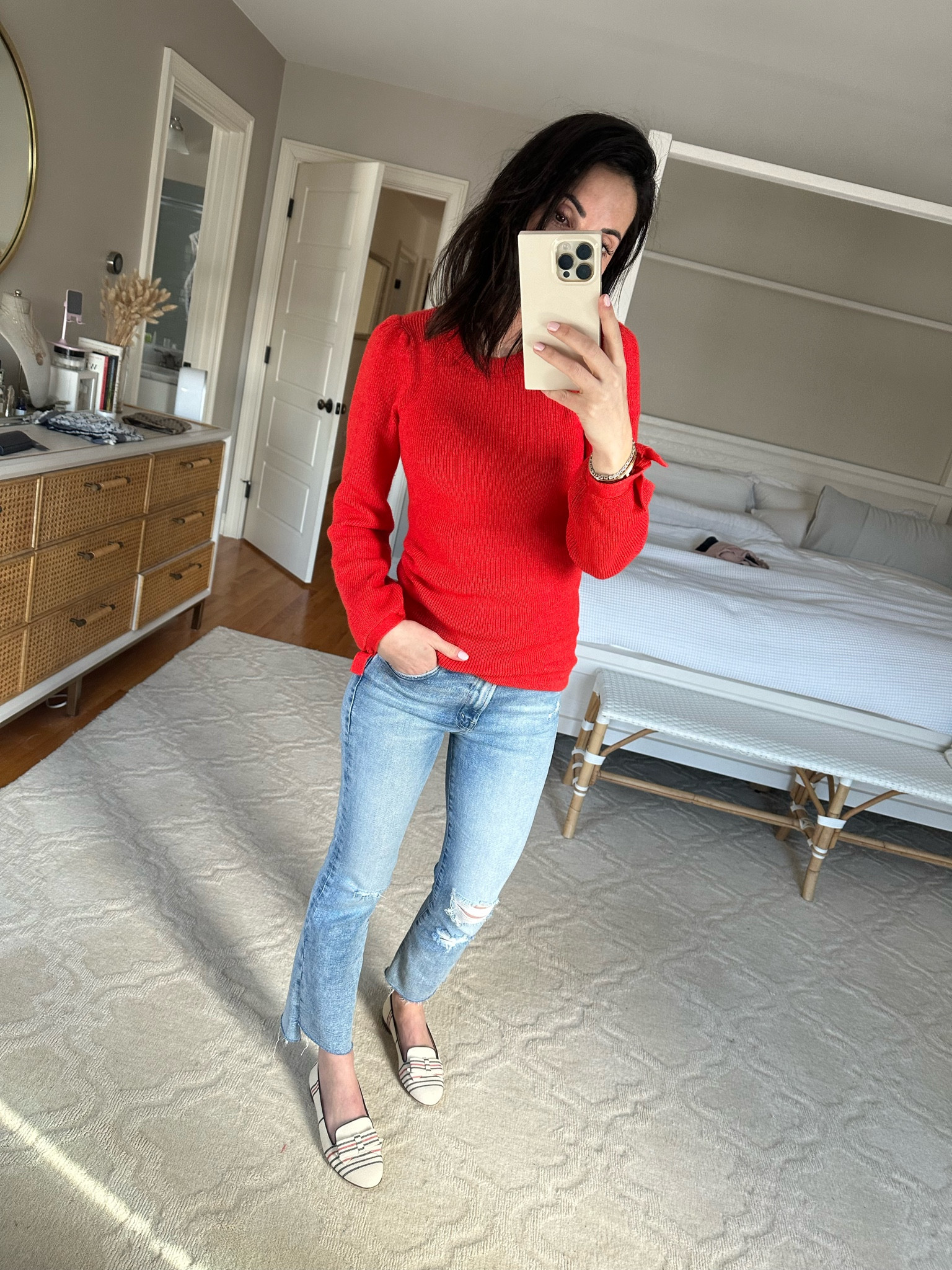 Sweater- xxs
Jeans- 25 reg


#LTKSale #LTKstyletip #LTKsalealert