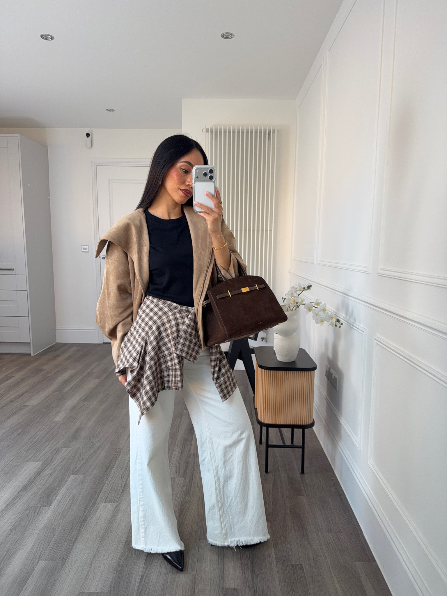 Autumn Outfits on Repeat 🍂 faux suede bomber jacket and white jeans, with a check shirt and brown suede accessories