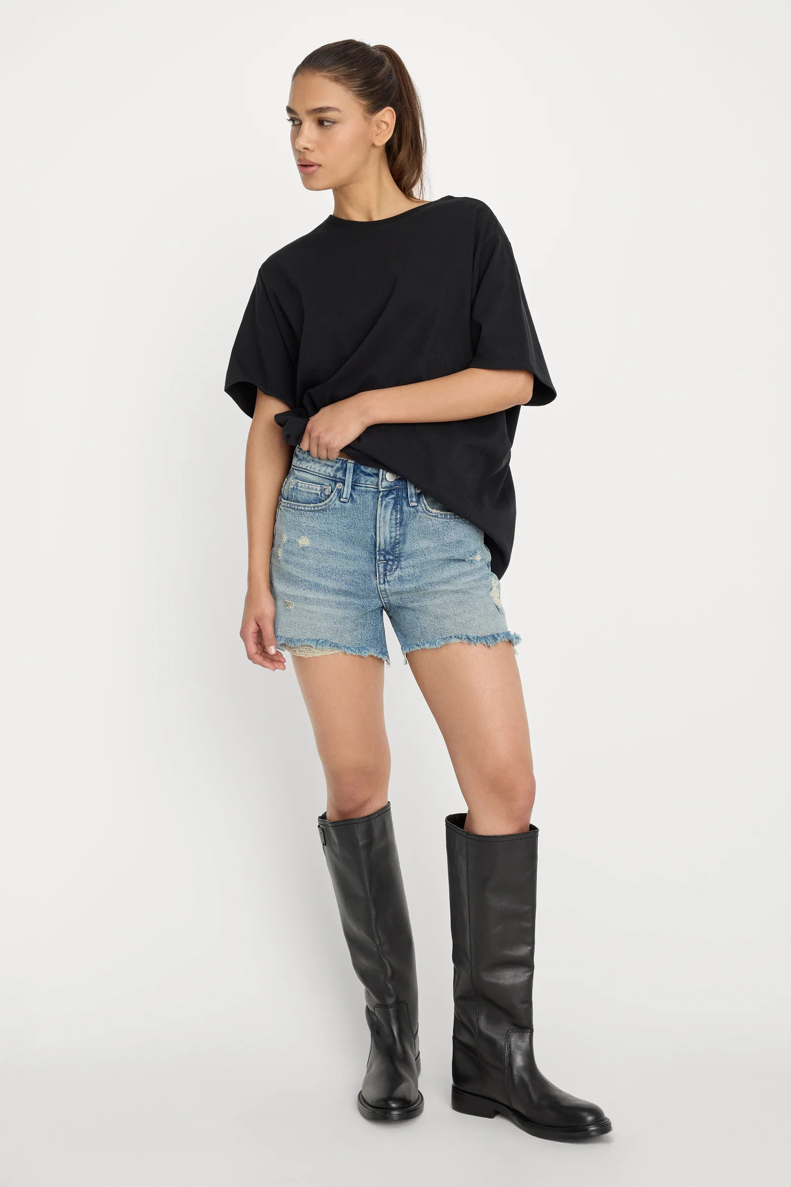 BOMBSHELL SHORT | INDIGO1110 | Good American