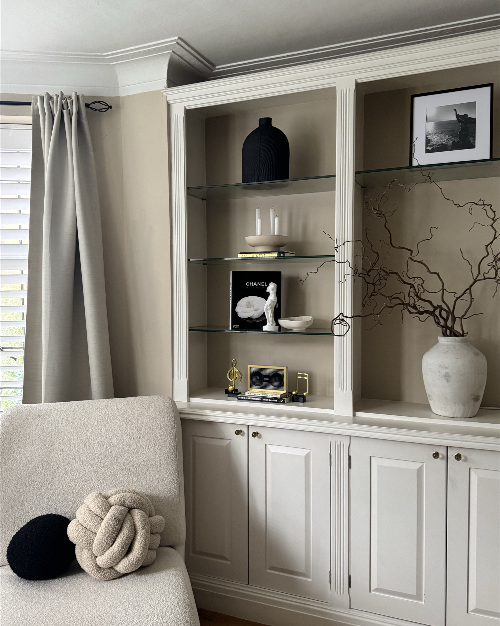 New Year New Ornaments for the living room 🖤