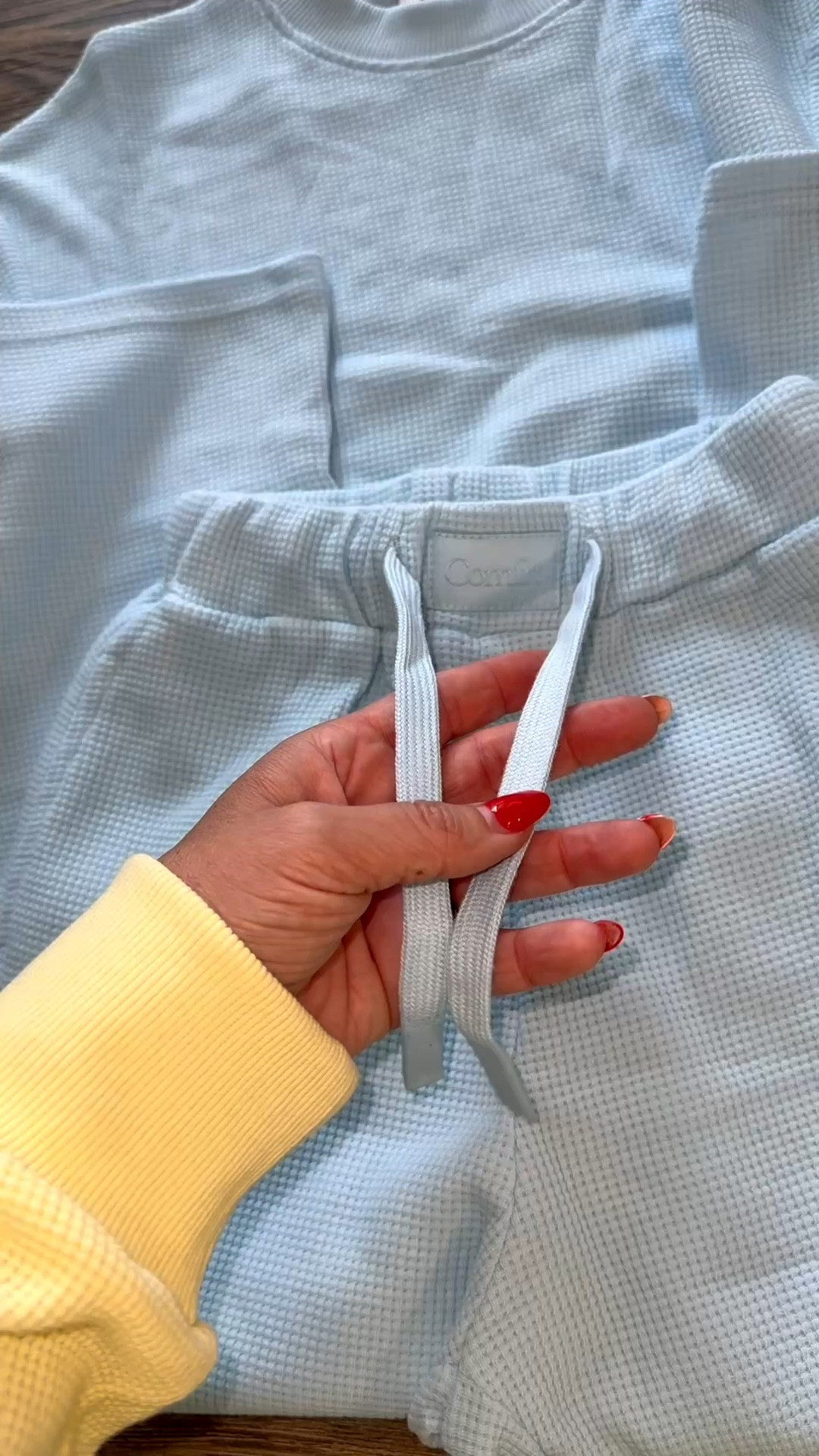 #comfrt #loungewear 

#LTKMidsize #LTKSaleAlert