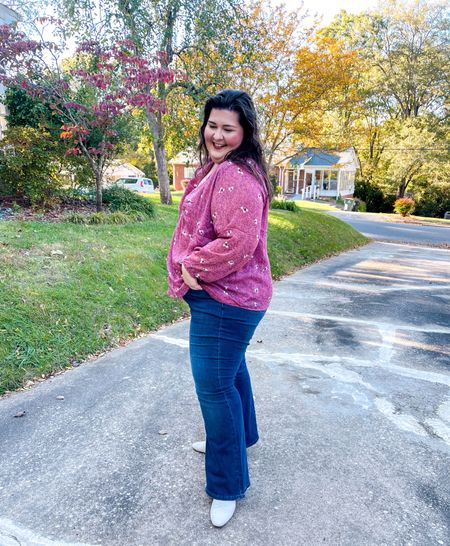 The cutest top and the most amazing jeans—love the cut of these! Wearing 20W in the jeans, my typical size.

#LTKplussize #LTKstyletip