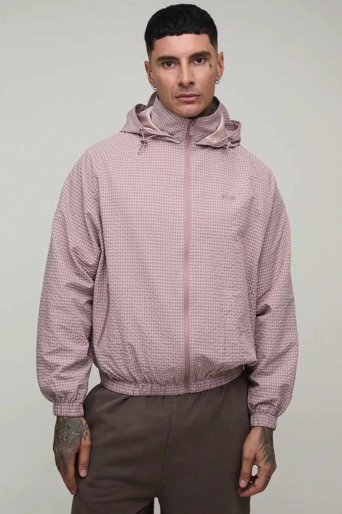 Pink Tall Oversized Boxy Check Hooded Toggle Cagoule | BOOHOOMAN | boohooMAN (DE, IE & UK)