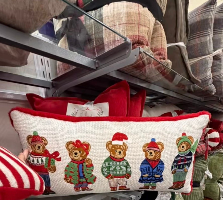 The viral tjmaxx ralph lauren inspired pillow find! 

#LTKGiftGuide #LTKStyleTip #LTKHoliday