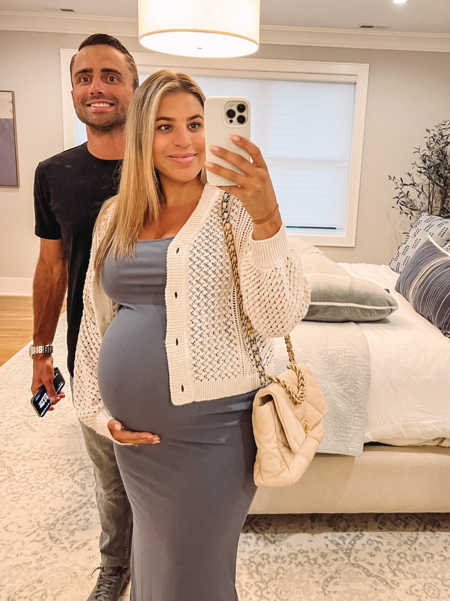 Dress under $30! Sized up to make it fit the bump. Also, getting excited for sweater weathaaaaa 

#LTKbump #LTKsalealert #LTKSale