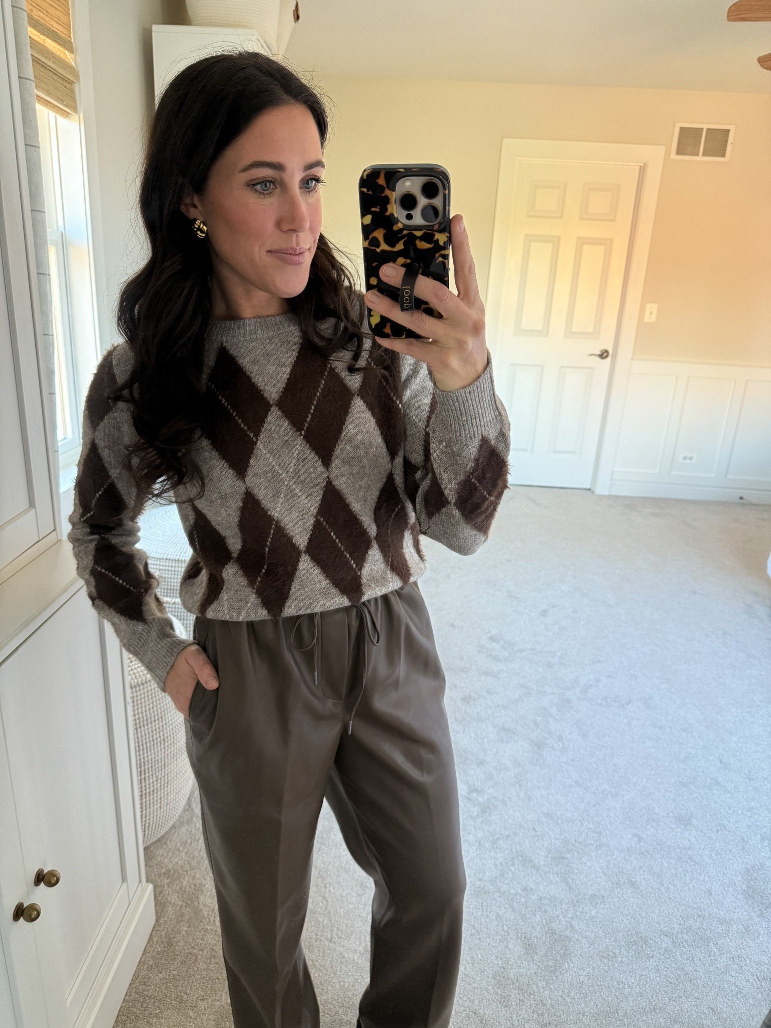 Mango Black Friday
Too- Small
Bottoms- Size down runs big

#LTKCyberWeek #LTKSeasonal #LTKHoliday