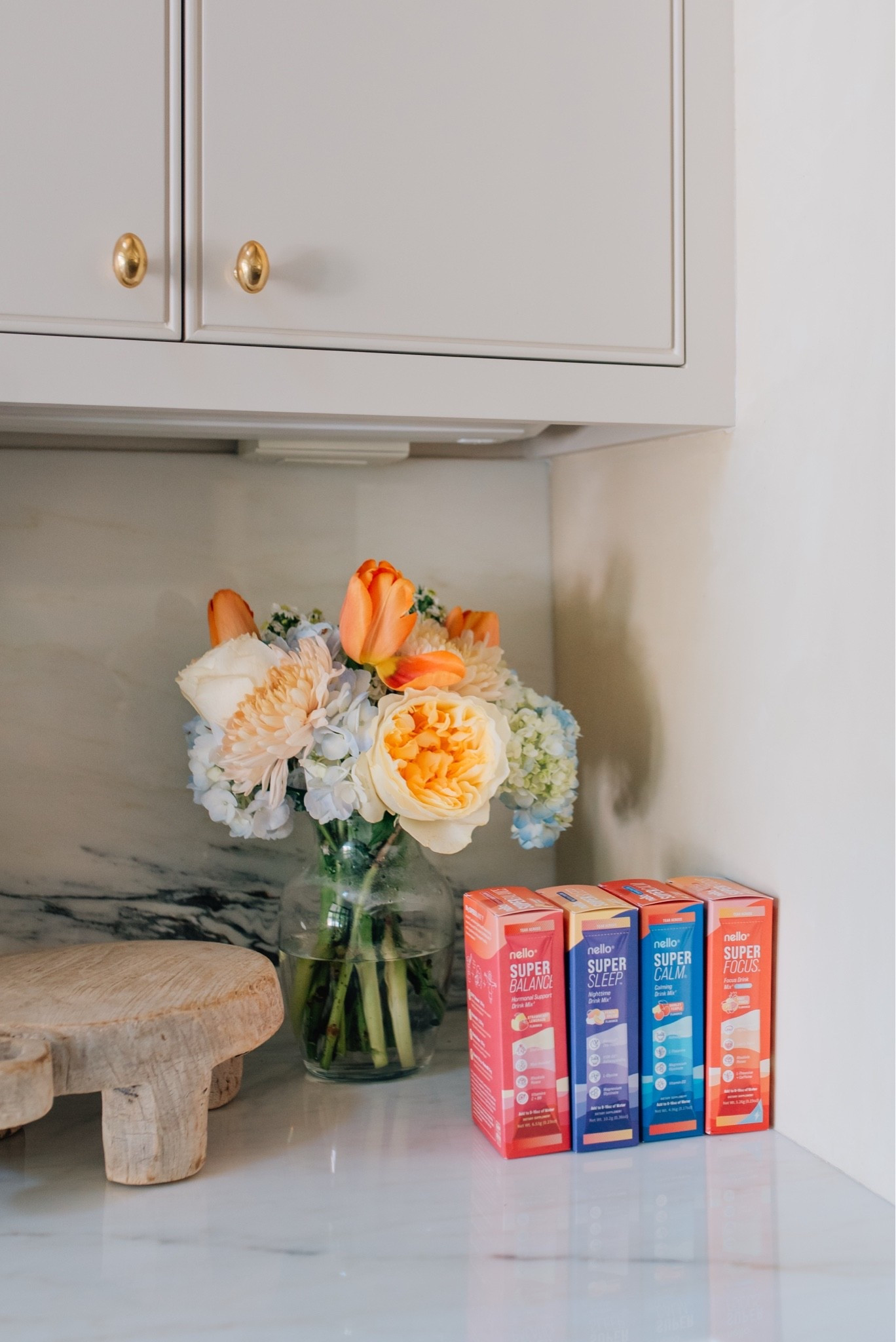 #ad My go to @drinknello is Superfocus + Caffeine! It’s an easy way to support my focus and taste delicious! Grab them at @target along with Superfocus, Superbalance and Supersleep. 
#TargetPartner #nello #supercalm #superfocus #drinknello @drinknello and @target @shop.ltk #liketkit

#LTKdayinmylife #LTKselfcare