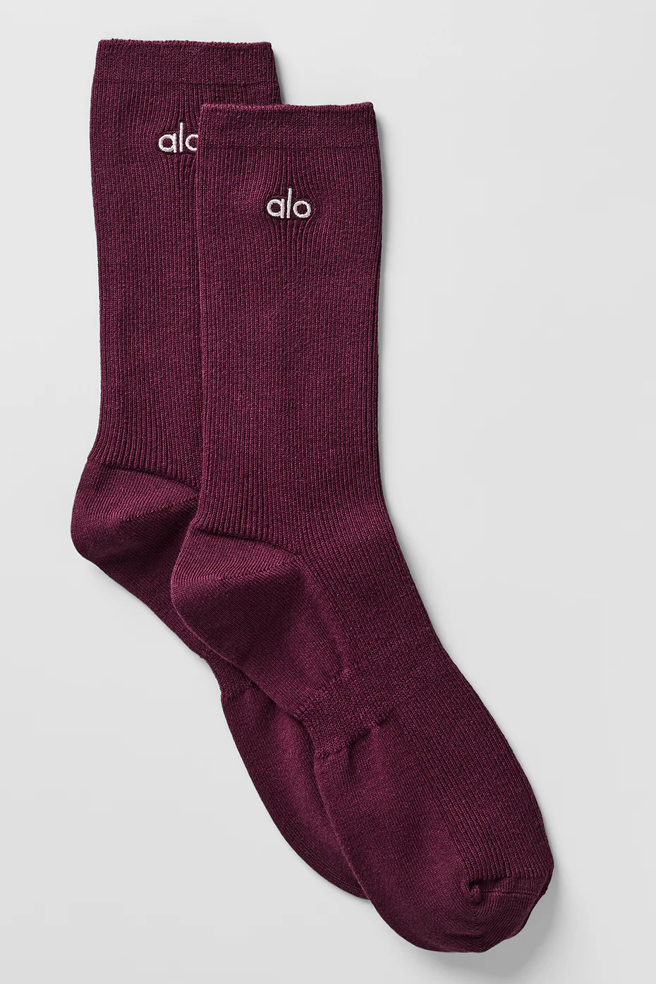 ALO | Half-Crew Understated Socks in Burgundy Red, Size: Small | Alo Yoga (US)