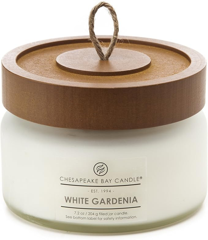 Chesapeake Bay Candle Scented Candle, White Gardenia, Small | Amazon (US)