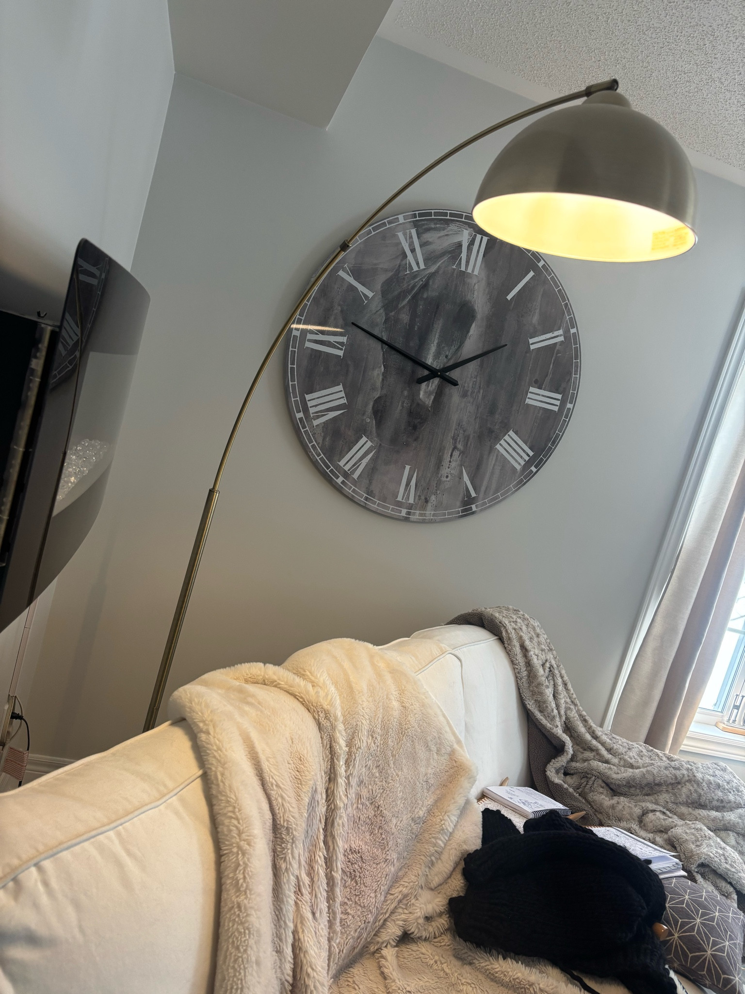 Santori 79 inch Gold arched floor lamp

#LTKstyletip #LTKcanada