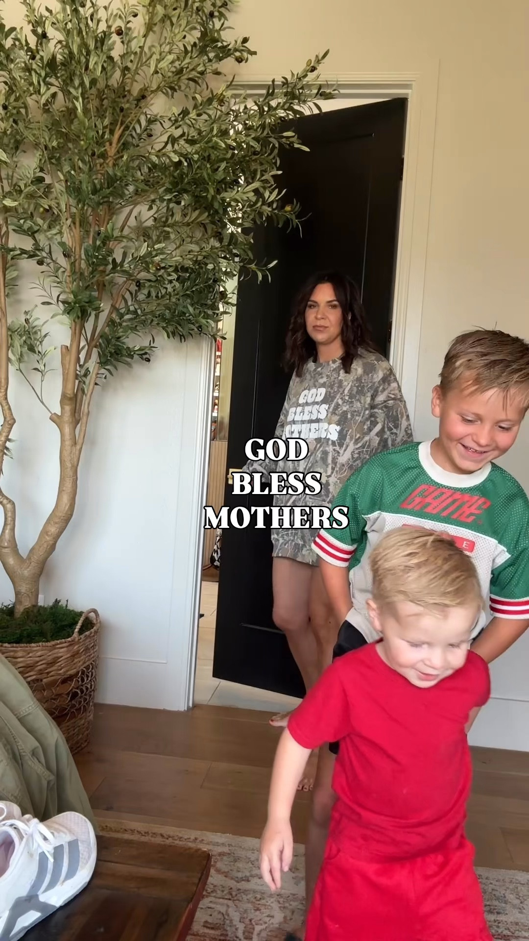 Sunday reset outfit. 
Overalls: Free people size large 
Tee: out of stock in this color, but I linked similar. 
Shoes: true to size 


#LTKMidsize #LTKOver40 #LTKootd