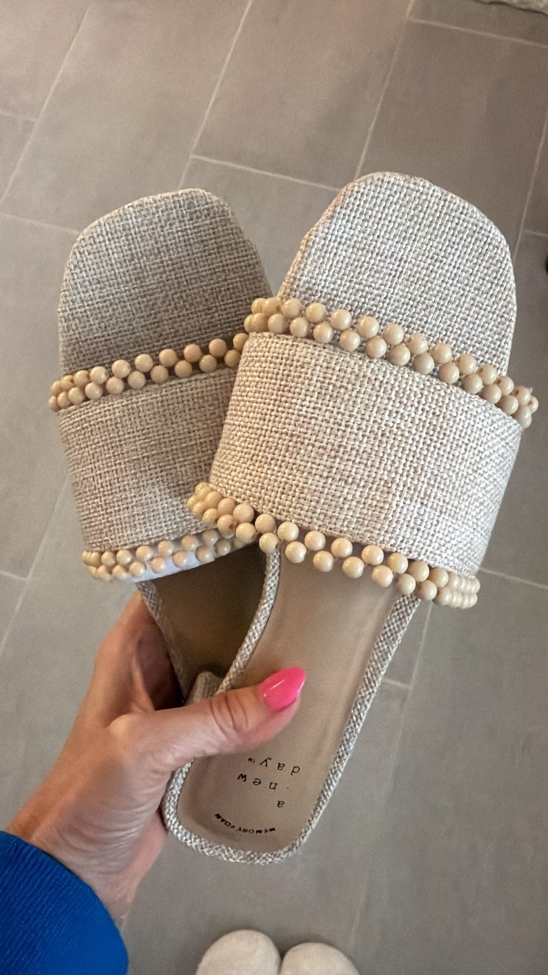 Target sandals! 
@Target

#LTKootd #LTKOver40