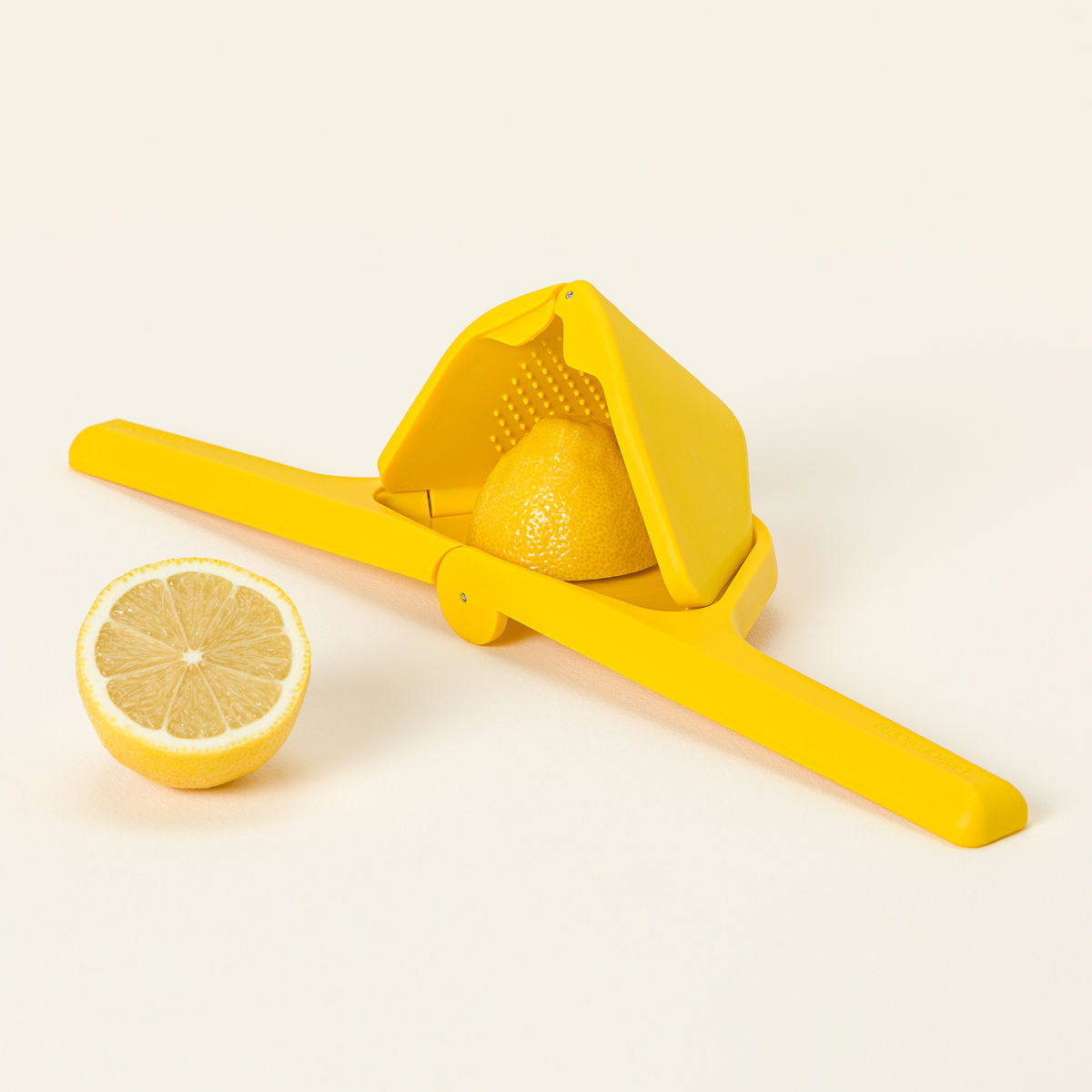 Every Last Drop Citrus Juicer | UncommonGoods