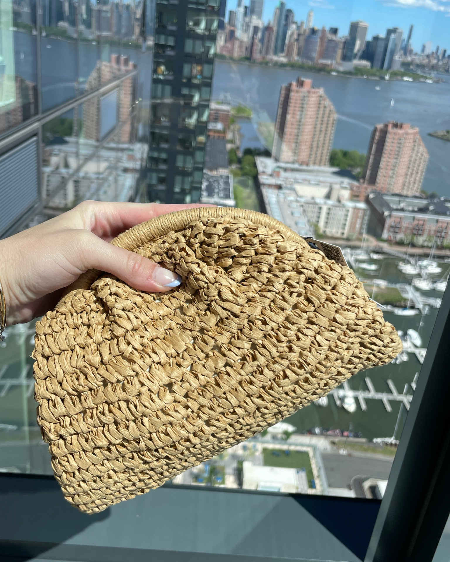 Summer clutch 

#LTKstyletip #LTKFind #LTKitbag