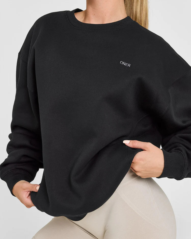 Foundations Crew Neck Sweatshirt 
 Black | Oner Active (UK / US)