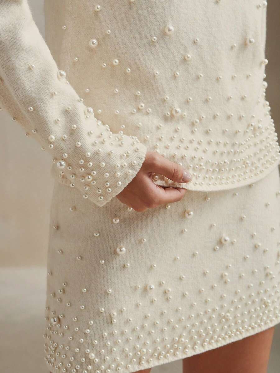 SHEIN X Jwoww Anewsta White Textured Pearl Knit Sweater Top And Mini Skirt Set | SHEIN