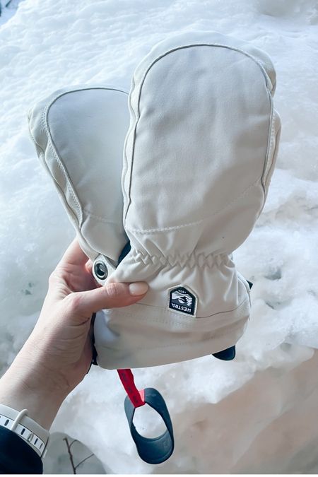 The best ski gloves! I prefer mittens but linked globes as well. Size up. I wear a large



#LTKCyberWeek #LTKGiftGuide #LTKsalealert