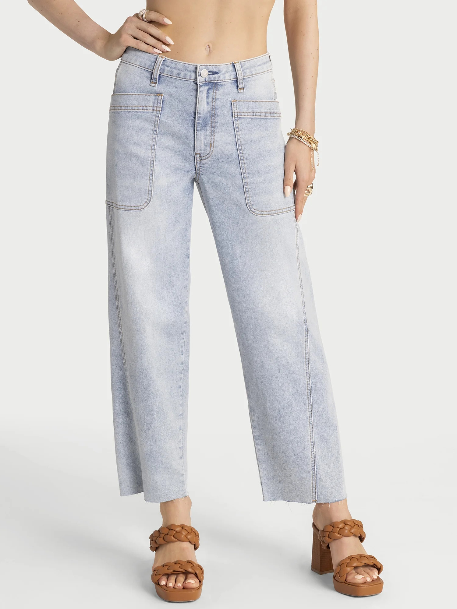 Jessica Simpson Women's Relaxed Barrel Leg Cargo Jeans, 28" Inseam, Sizes 2-16 | Walmart (US)