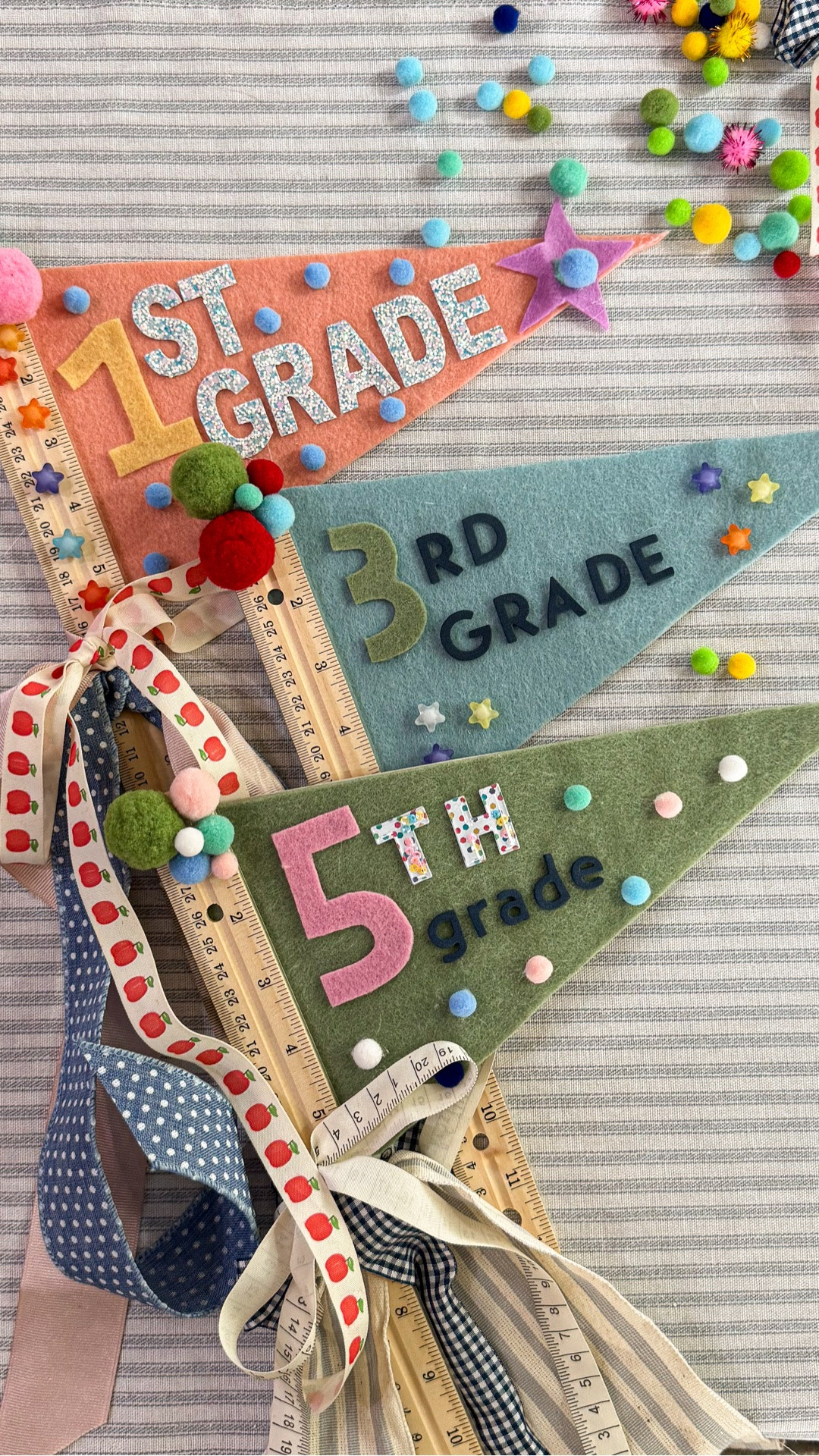How cute are these back to school felt signs? So perfect for those first day of school photos! 🙌🏼🍎☺️

#LTKHome #LTKKids #LTKSeasonal