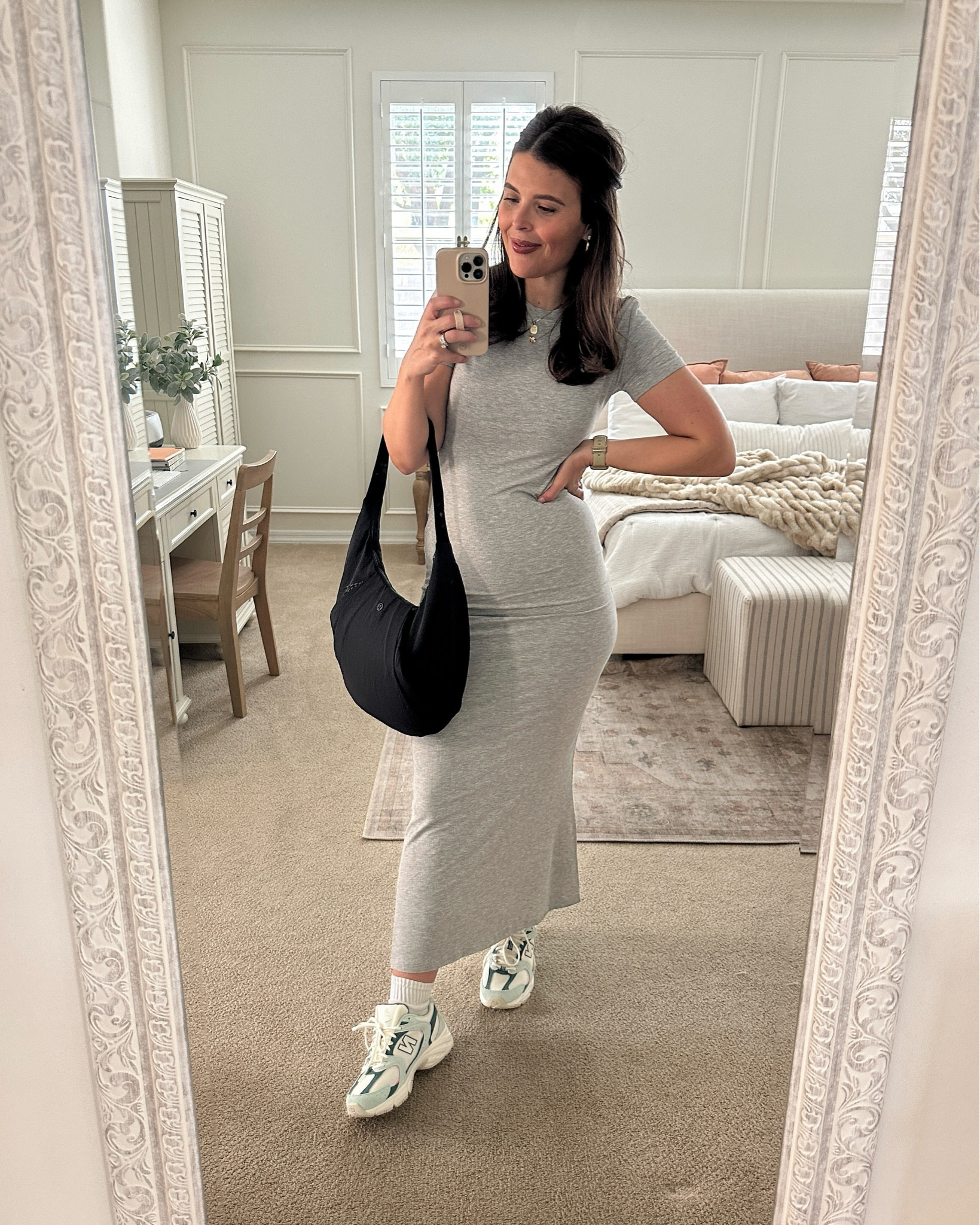 Amazon Ribbed Maxi Dress, New Balance 530 Sneakers and Lululemon Pleated Shoulder Bag

#LTKfindsunder50 #LTKfindsunder100 #LTKstyletip
