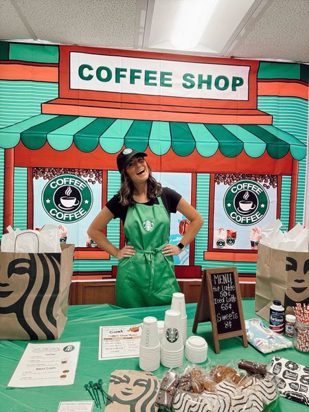 Here is the Starbucks Apron + Hat I wear every year for Starbooks Day!! ☕️☕️