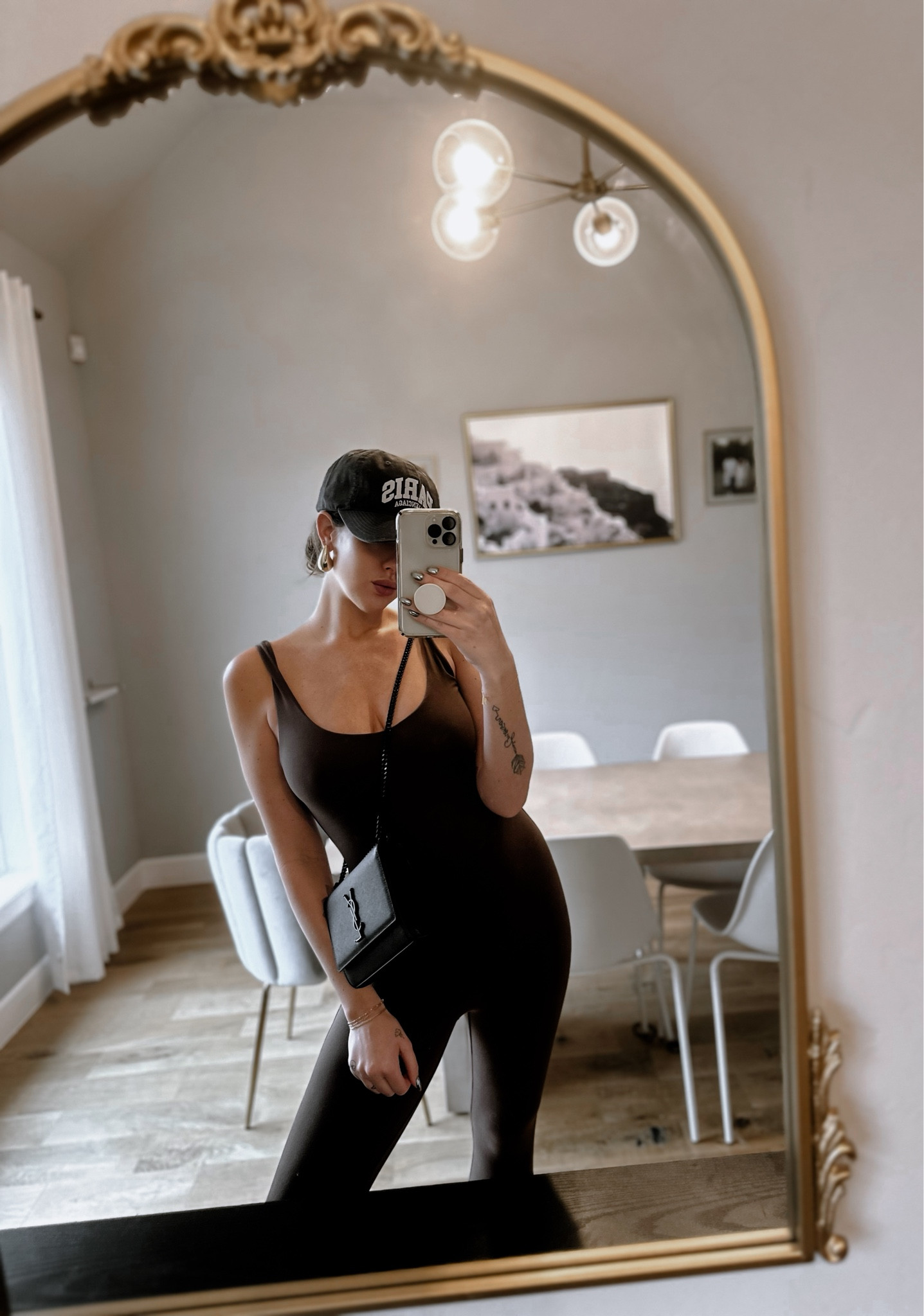 Comfy style. 

#LTKstyletip #LTKitbag #LTKbump