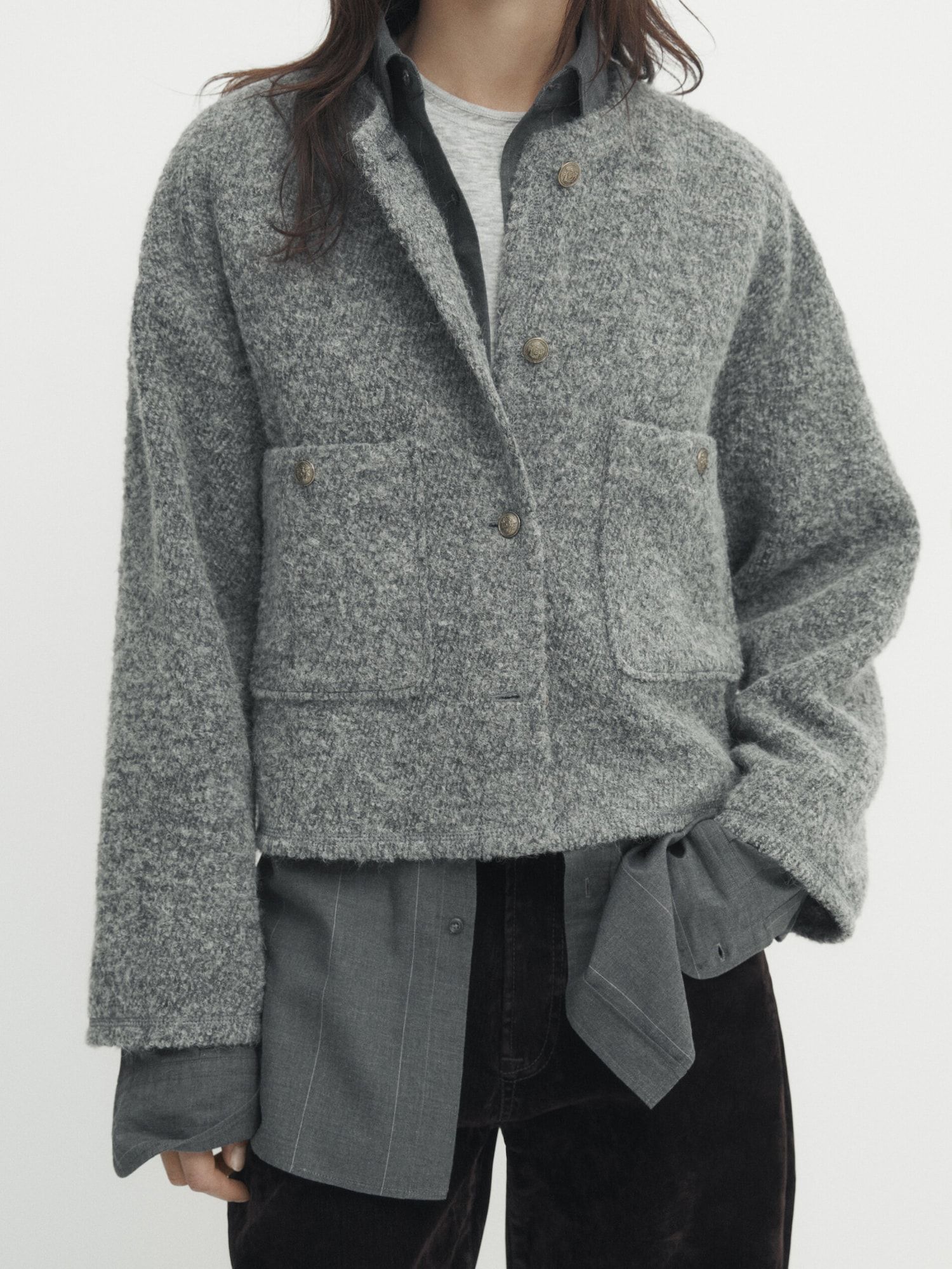 Short drop-shoulder textured jacket | Massimo Dutti UK