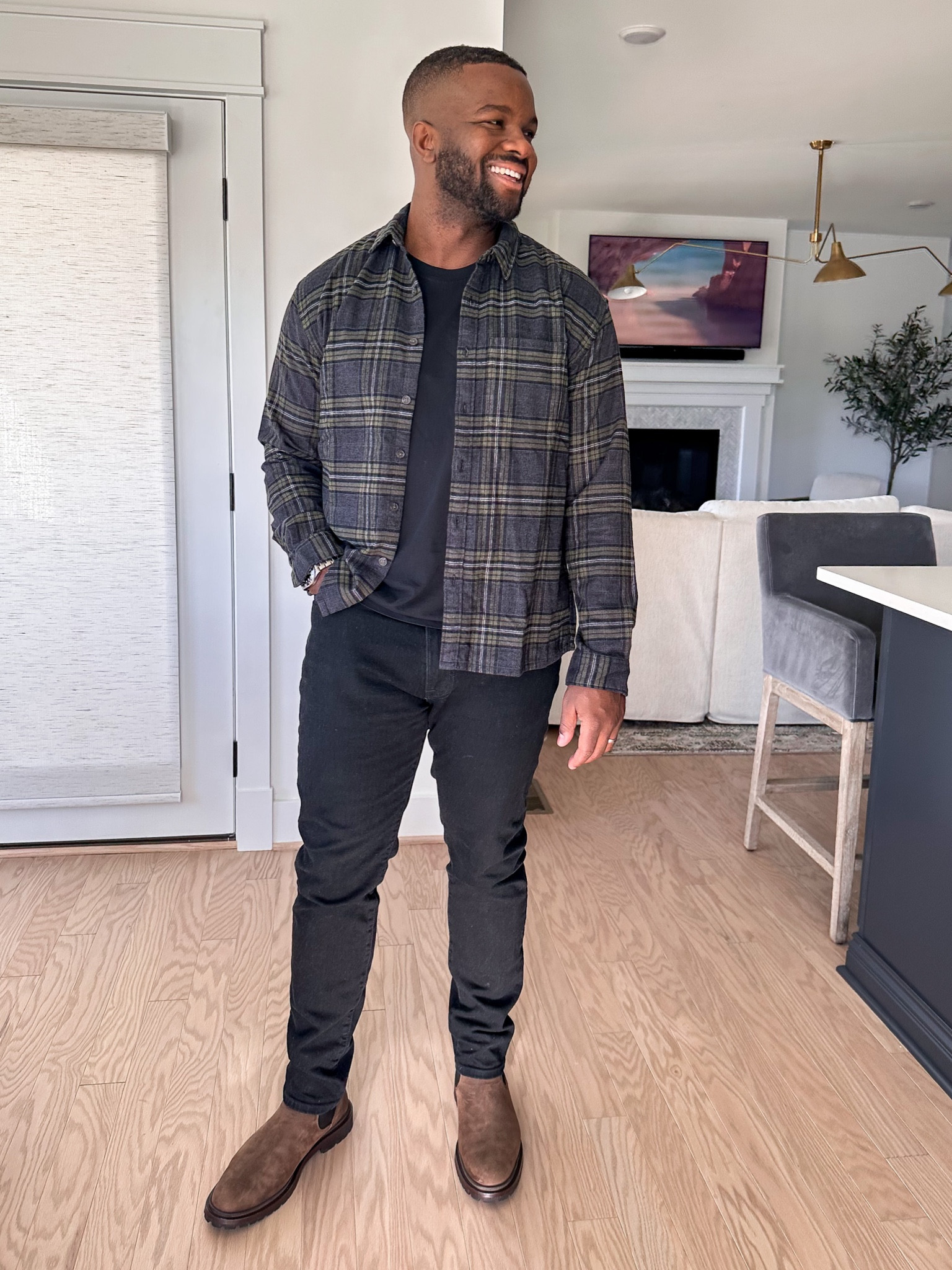 Code AFNENA for an additional 15% off on TOP of the 30% OFF sitewide sale at Abercrombie! 

Sizing:  Tre is 6’0” and typically wears a XL top, and 36x32 bottoms

Flannel: L (runs slightly large, size down for a classic fit) 
Black jeans: 36x32 - TTS







Abercrombie code
Black Friday sale
Men’s outfit
Men’s flannel 
Gifts for him 
Abercrombie outfit

#LTKCyberweek #LTKstyletip #LTKmens