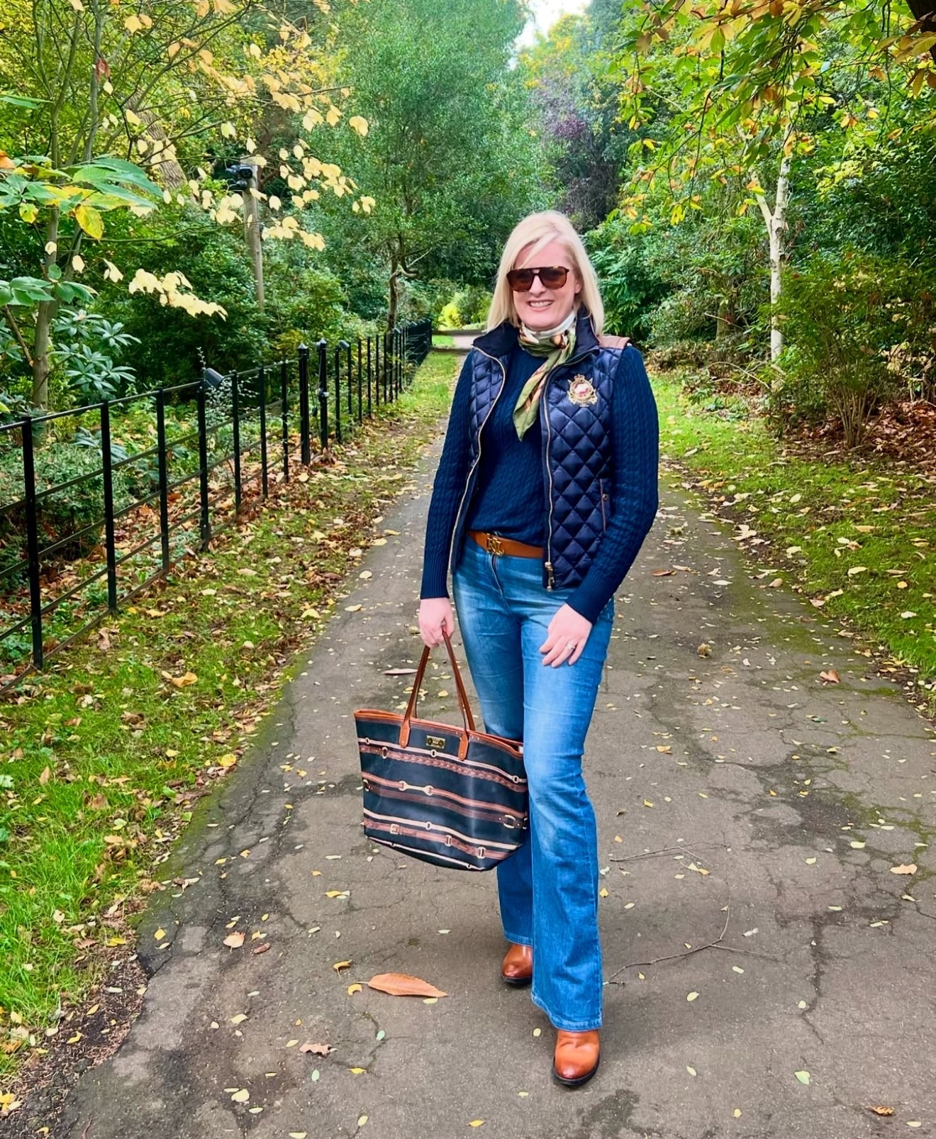 Hi everyone! So pleased Holland Cooper are now on LTK as I love the brand so can link some of my looks. 
I love gilets & now is the time of year to wear them. This one is in Navy & has an equestrian style to it similar to Ralph Lauren. It looks luxurious & smart & is quilted. 

U.K. blogger, tall, midsize, 40 plus, luxe, jacket. 




#LTKluxury #LTKspring #LTKuk