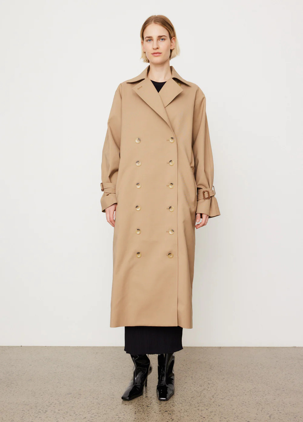 Signature Trench Coat | Incu