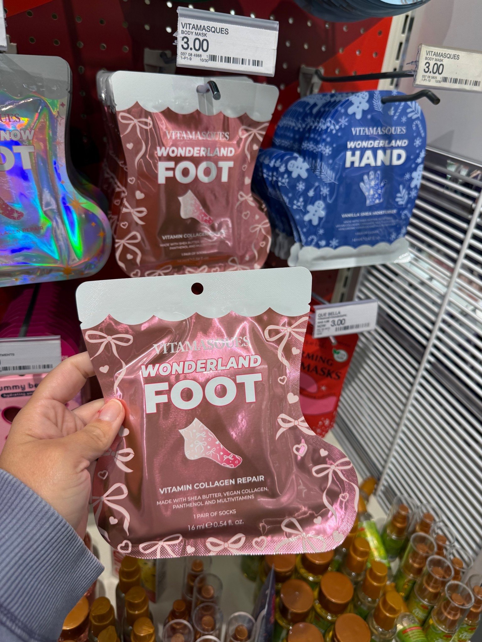 Holiday beauty collections are also in full swing ✨


So many great new seasonal offerings and scents to get you in the mood for the holidays 🎄


Holiday finds, holiday scents, holiday beauty, Christmas beauty, Christmas finds, face masks, foot masks, hand mask, stocking stuffers  

#LTKHoliday #LTKBeauty #LTKSeasonal