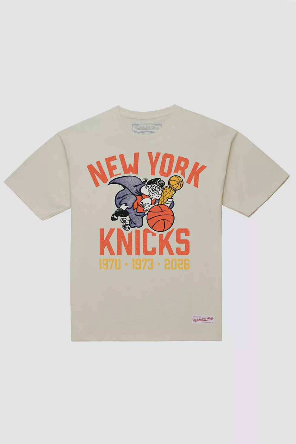 Mitchell & Ness NBA New York Knicks Graphic Tee | Urban Outfitters (US and RoW)