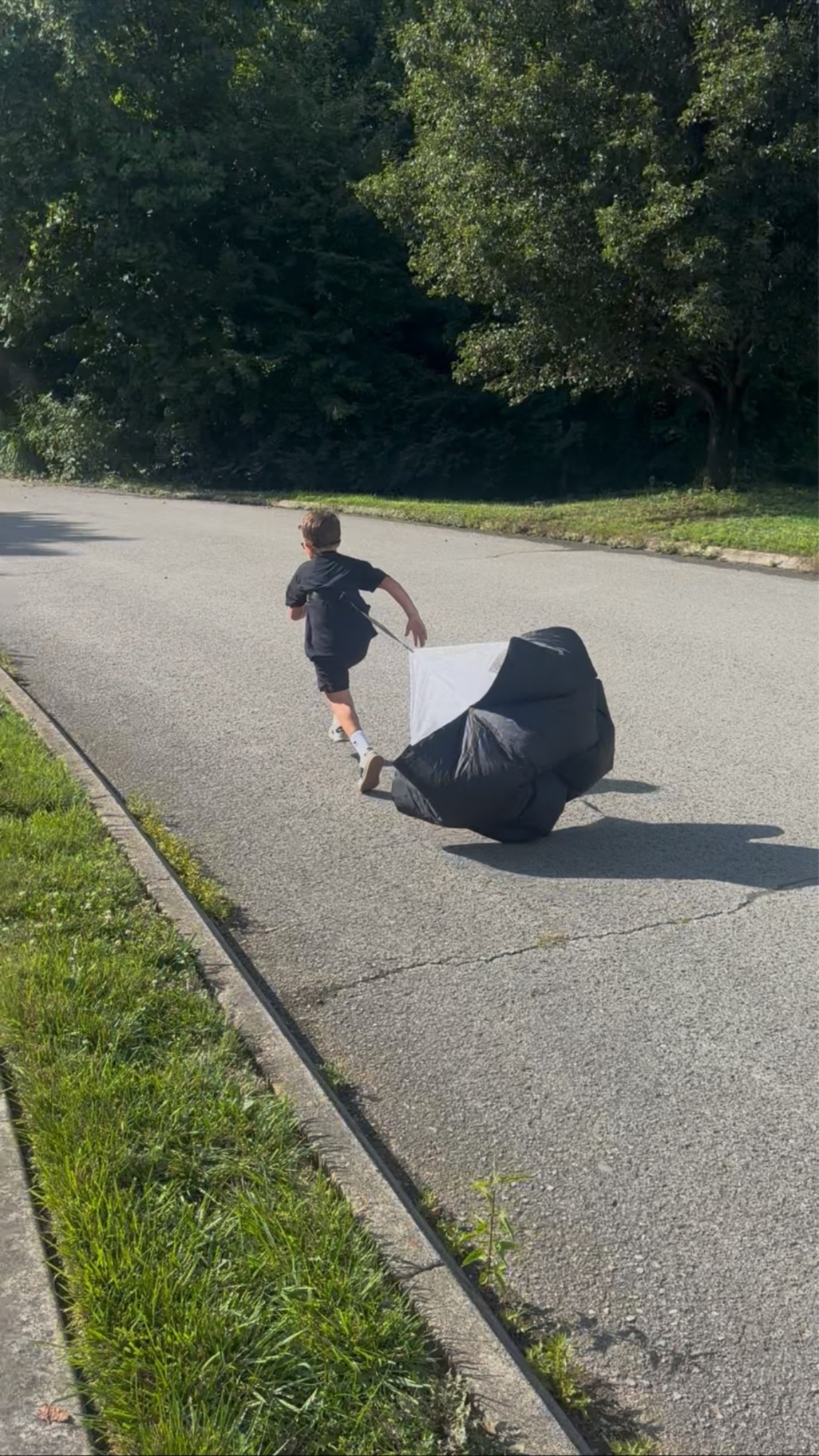 Speed training resistance parachute

#LTKfitnessgoals #LTKmorningroutine #LTKselfcare