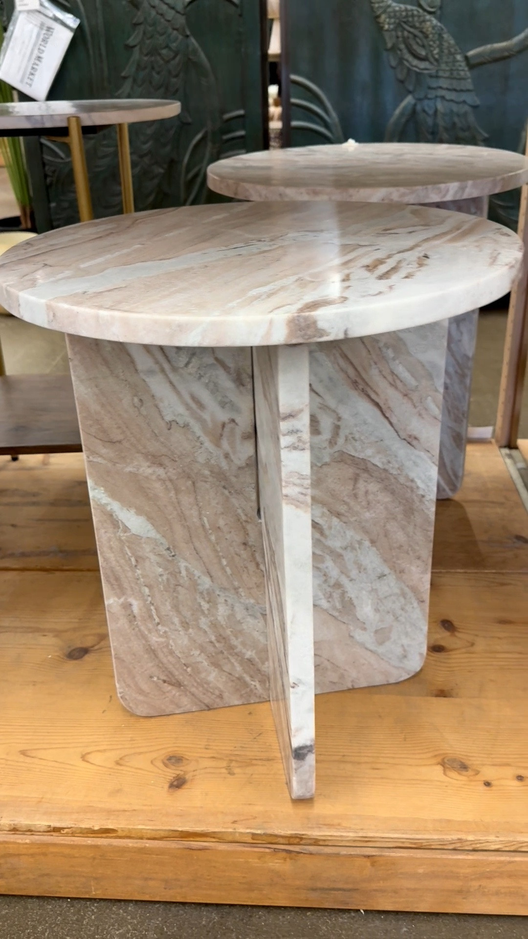 This marble side table caught my eye. It has a modern vibe and the marble is beautiful. Simple table base and plenty of tabletop space. Perfect between two chairs, as a plant stand, or the end of a couch. It’s just the right size. ✨

#sidetable #accenttable #plantstand #marblesidetable #marbletable #endtable #moderndecor #falldecor #smallspacefurniture

#LTKHome