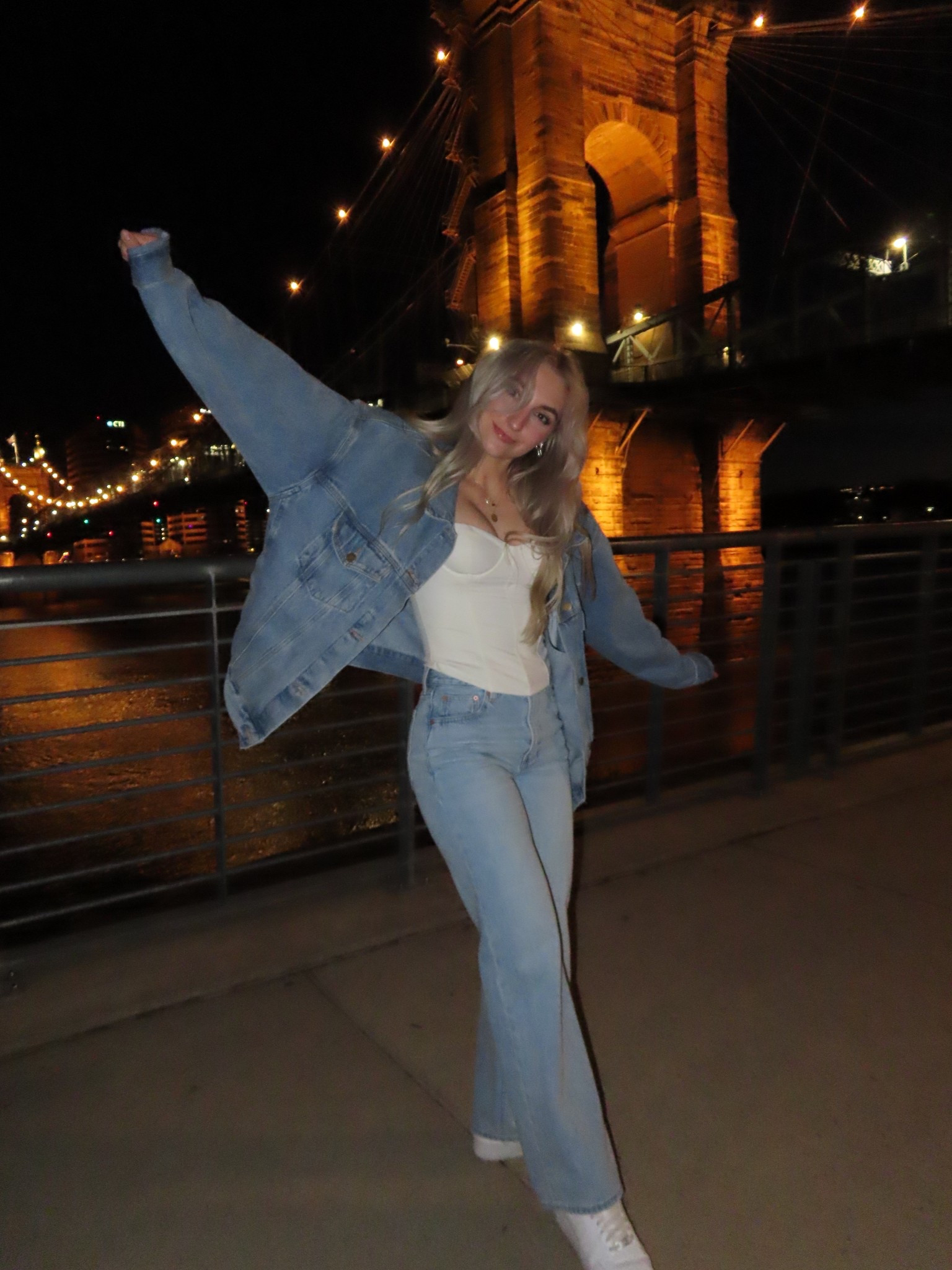 My favorite denim jacket!! Denim outfit, wide leg jeans, corset top, date night outfit, street style, minimalist outfit, trendy vibes, spring outfit 