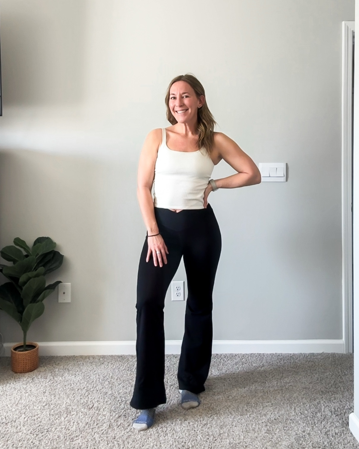 Comfortable, flattering, & affordable flare leggings! Doesn’t get any better than that! 👏🏼🫶🏼

#LTKActive #LTKStyleTip #LTKFindsUnder100