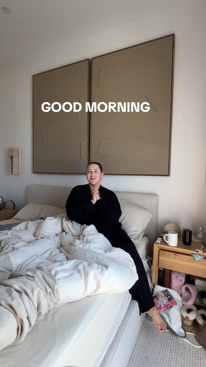 Wake up with me 🧴☁️

Skincare, morning routine, skin, beauty

#LTKPlusSize #LTKBeauty
