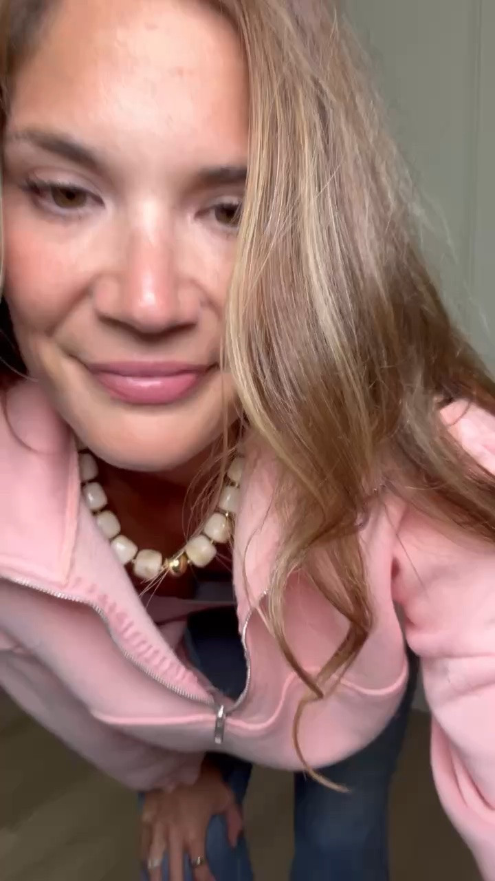 The pink is such a fun switch from all the neutrals I usually grab for fall. The quarter zip gives you some room at the neckline, and the relaxed fit still has a nice length through the body and sleeves on me at 6’ tall.

Size L

Tall girl sweatshirt, quarter zip pullover, pink sweatshirt, long sleeve sweatshirt, tall girl fashion, casual fall outfit, fall layers, relaxed fit sweatshirt, fall fashion, StangandCo

#LTKootd #LTKTravel #LTKSeasonal