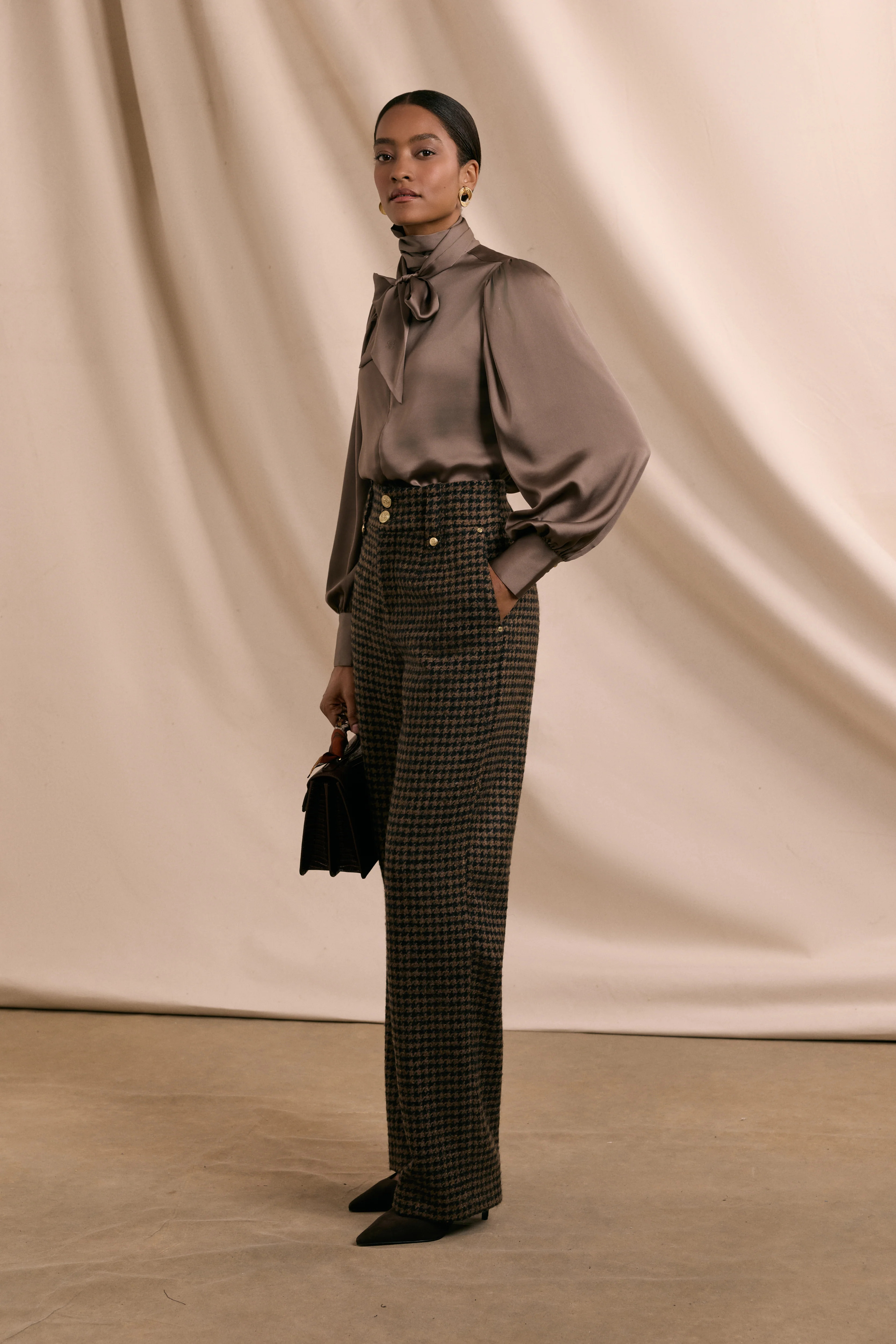 High Waisted Straight Trouser (Chocolate Houndstooth) | Holland Cooper