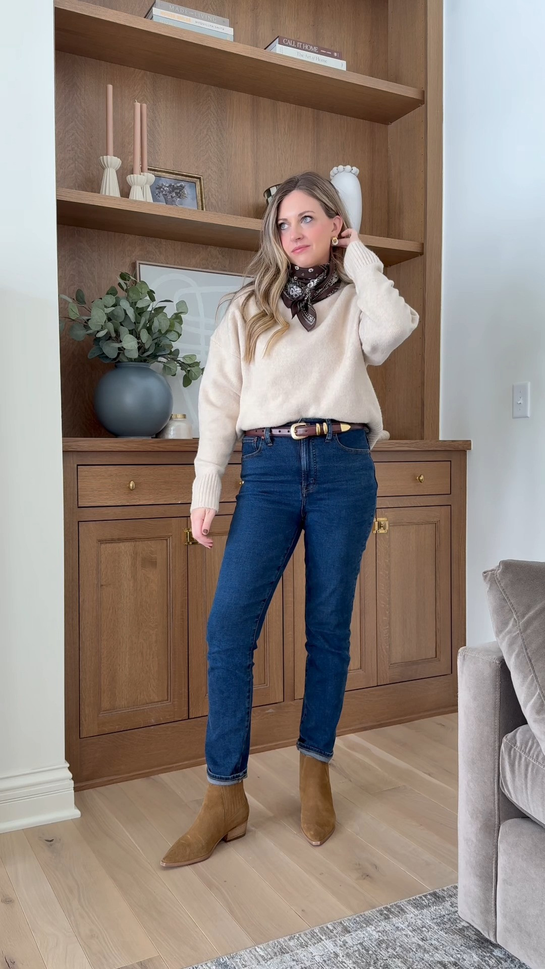 January outfit idea. Adding accessories makes all the difference!

Sweater - Medium
Jeans - 26 (if inbetween sizes size down 1)
 

 #LTKFindsUnder100 #LTKStyleTip